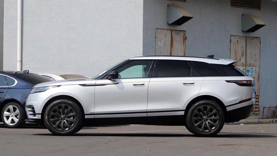 揽胜星脉月养车3千贵吗？都是2.0T，比奥迪贵500