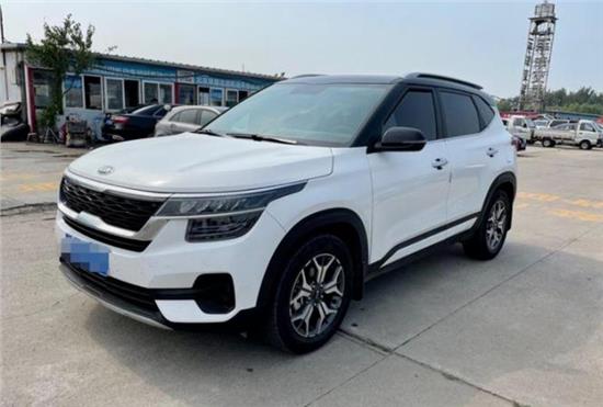 更大空间还省油 2021款起亚kx3傲跑实拍