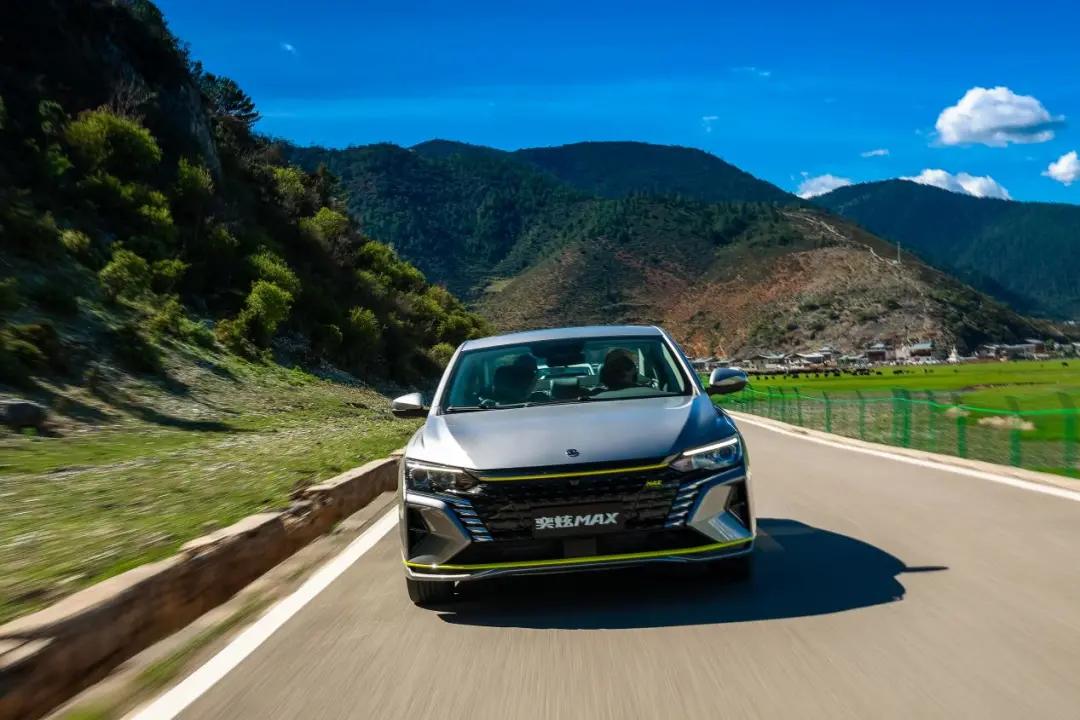 和丰田、本田混动相比，东风马赫动力MHD混动系统有何异同？