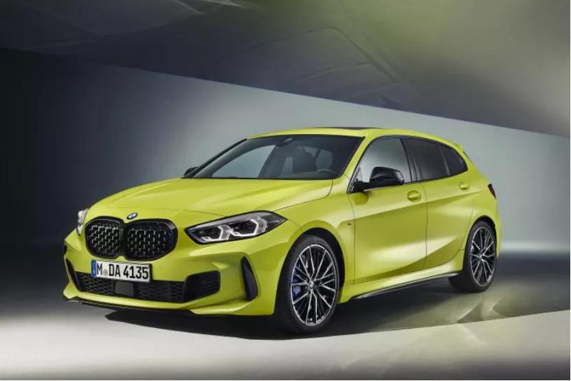 宝马M135i xDrive官图公布；本田CB1100系列发布最后一款