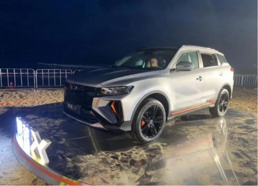 小鹏汽车第10万辆整车下线；奥迪国产Q4 e-tron谍照曝光