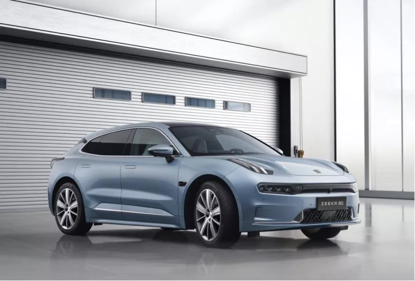 威马新能源车在充电站自燃；北汽BJ212将推出新一代车型