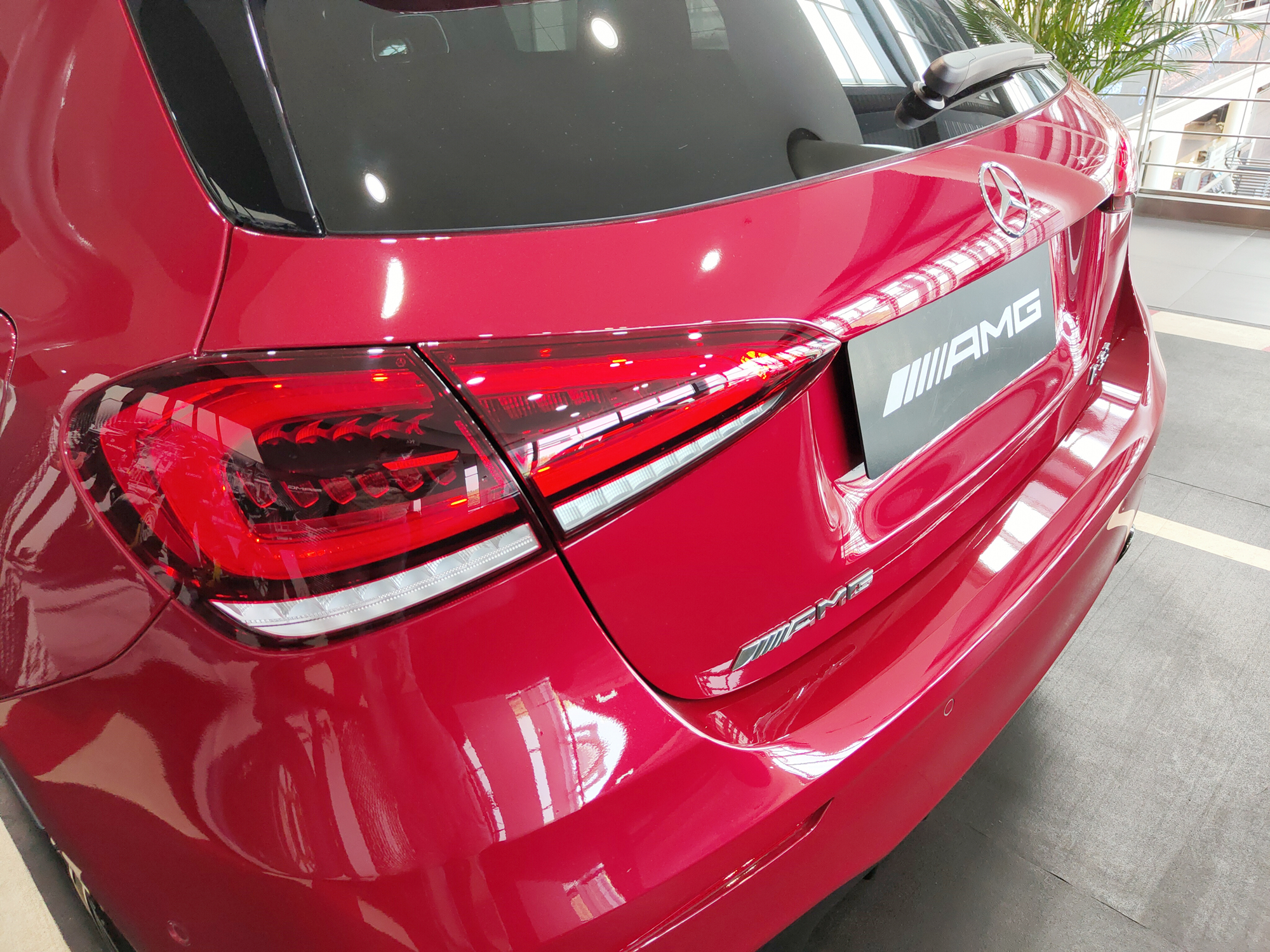 实拍AMG A 35，奔驰性能圈入场券到手了