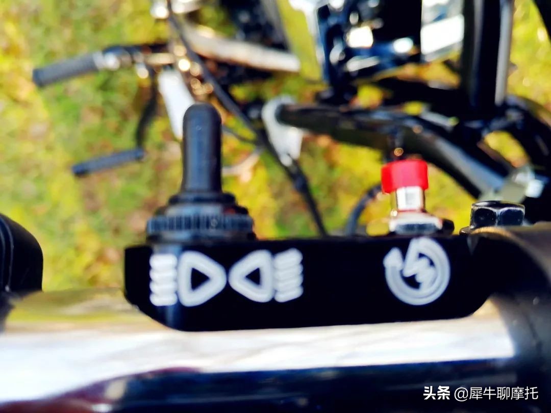 2019最有逼格的国产摩托车——ZETHS博格