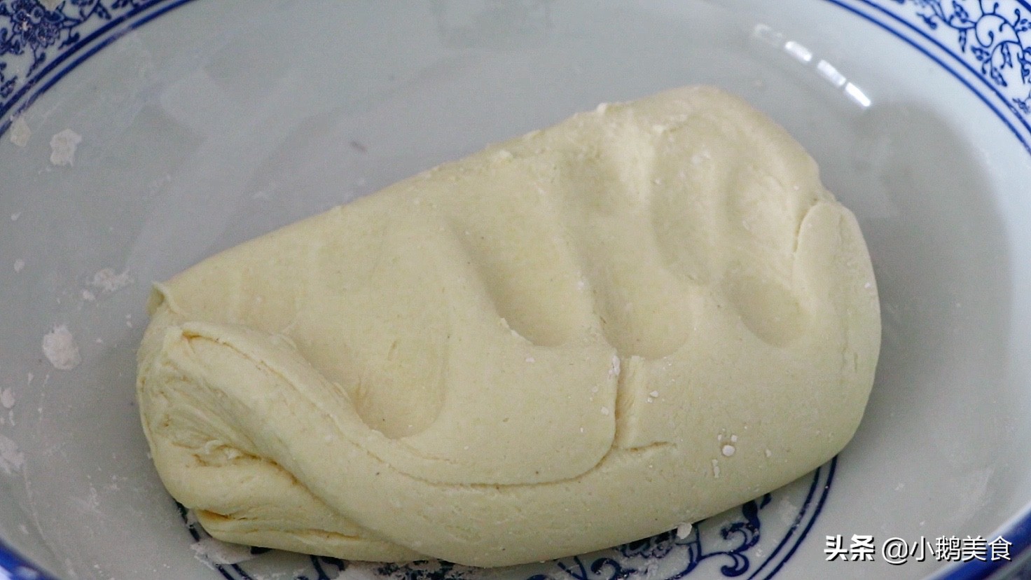 红豆加红薯这样做，实在太好吃了，孩子3天2头点名做，上桌就扫光