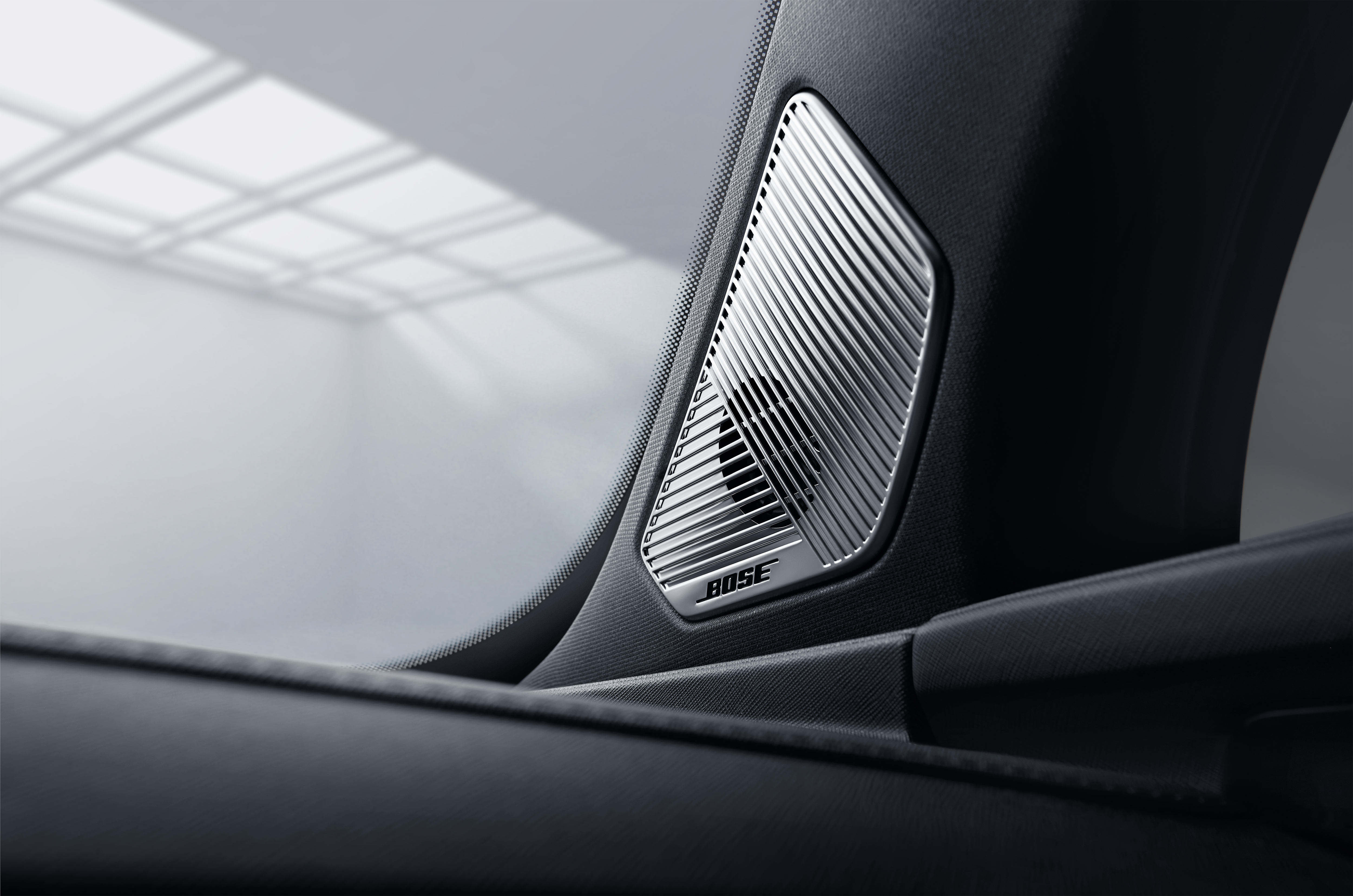 外觀內飾大幅度翻新，新款榮威RX5 MAX官圖發布