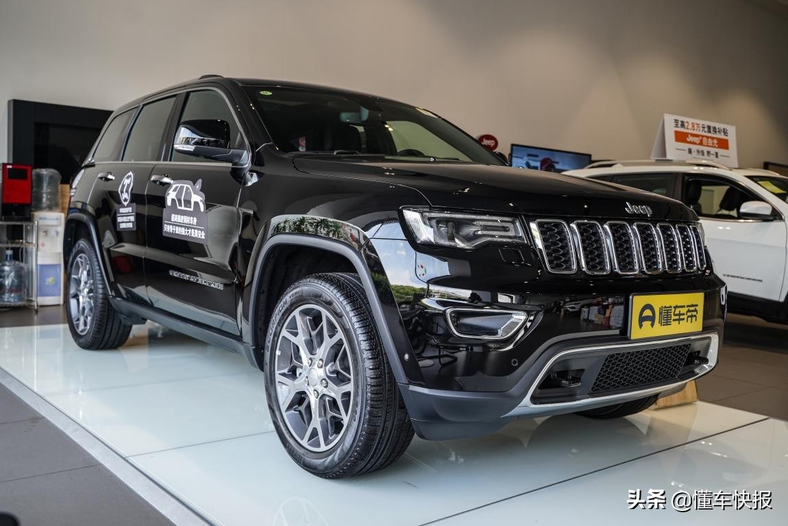 懂车探店：专业四驱搭配V6动力，40万即可入手进口Jeep大切诺基？