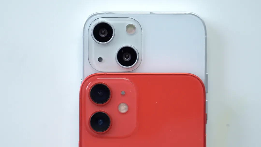 iPhone13是香,但我劝你再等一年