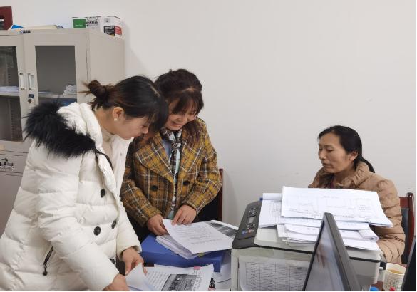富平县民主法制领域改革专项组联络员单位对各牵头单位改革任务完成情况进行实地督查