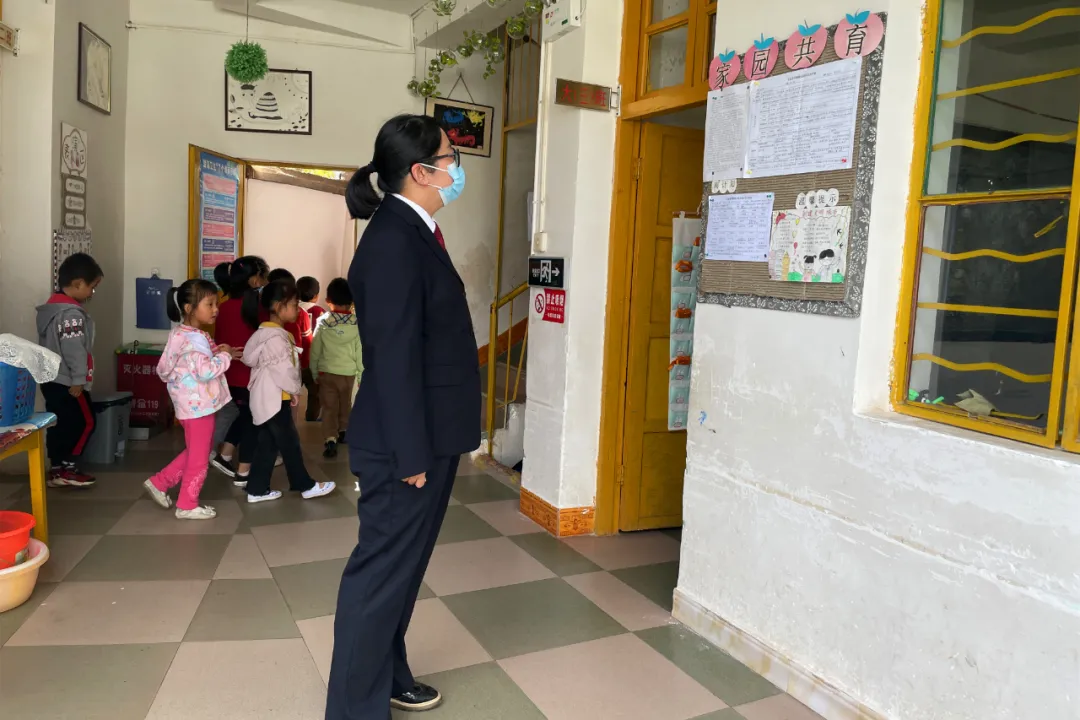 牟定:威罗护蕾“未”你守护 伴你成长