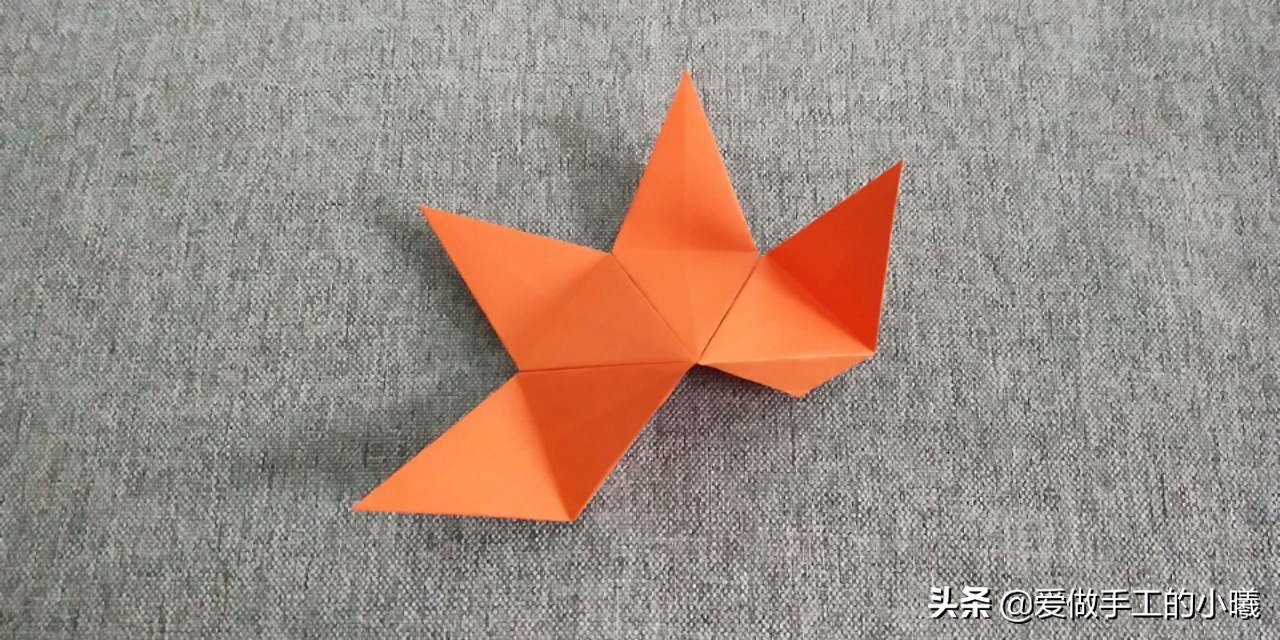折纸教程：国庆节到了，折个立体星星做装饰，简单又好看