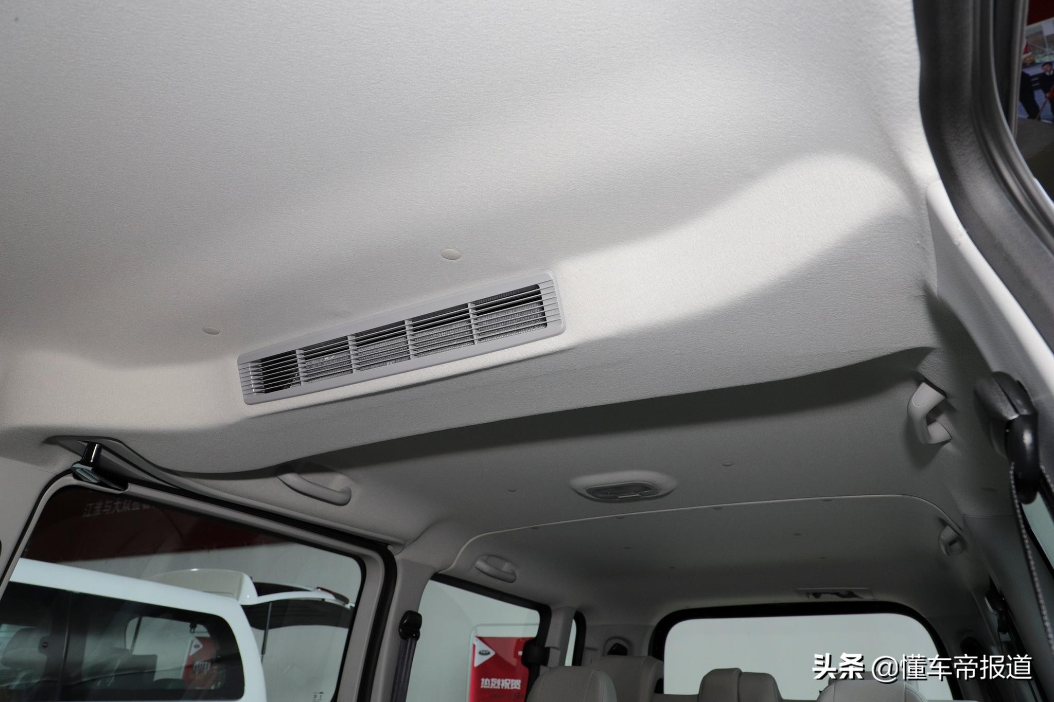 新车 </p><p>　　 售10.88万元，江淮瑞风M3 PLUS广东献礼版上市