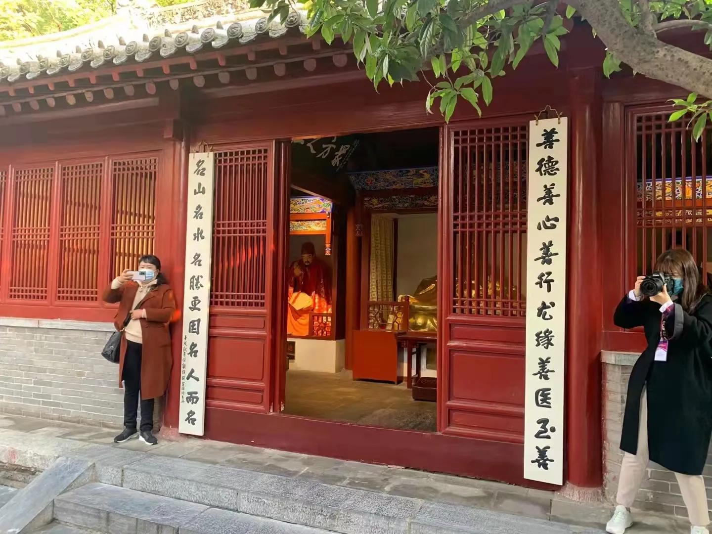 医圣故里南阳，迎来了一年一度的中医药盛事。（王炳奇）