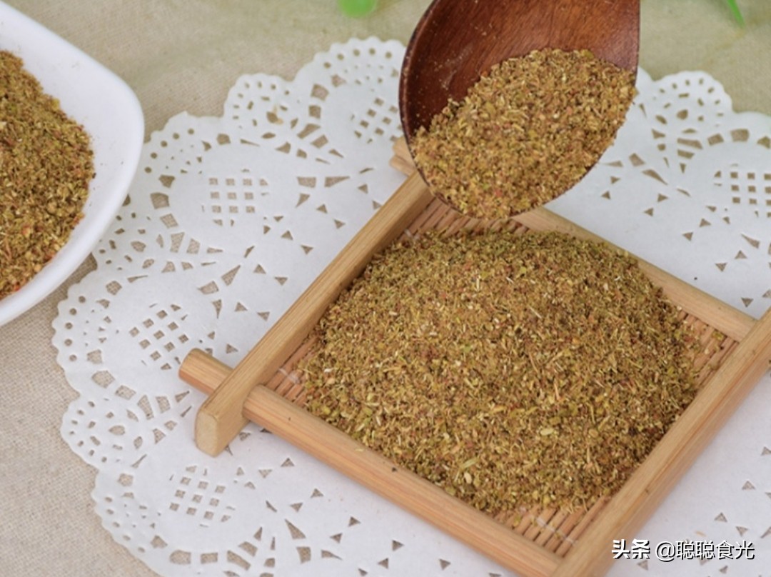 调饺子馅时，牢记“3放2不放”，肉馅鲜嫩美味，越吃越香