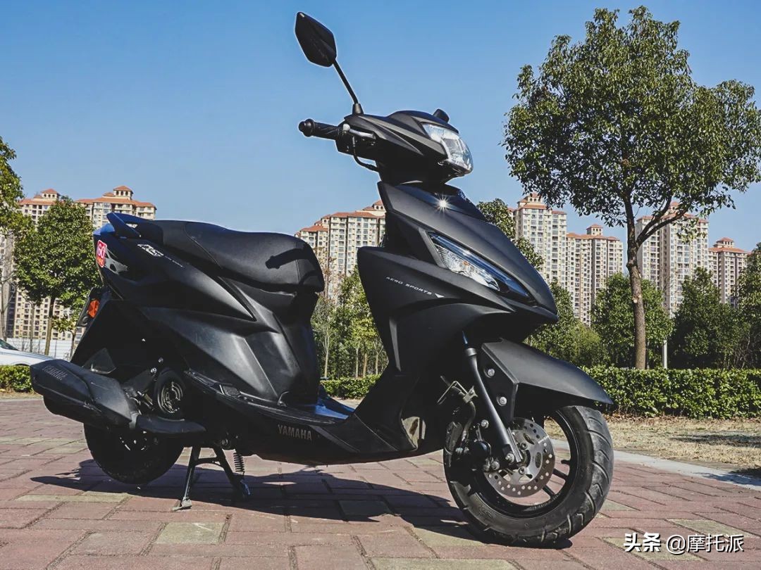 福禧&裂行&UY&NX：日系合资品牌125踏板四车对比-上