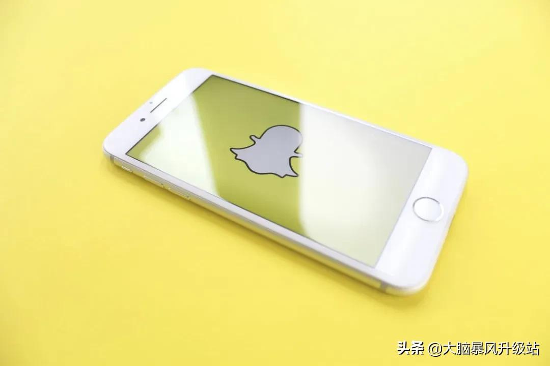 从0到10亿用户，打造现象级产品后黯然离场：Instagram的曲折之路