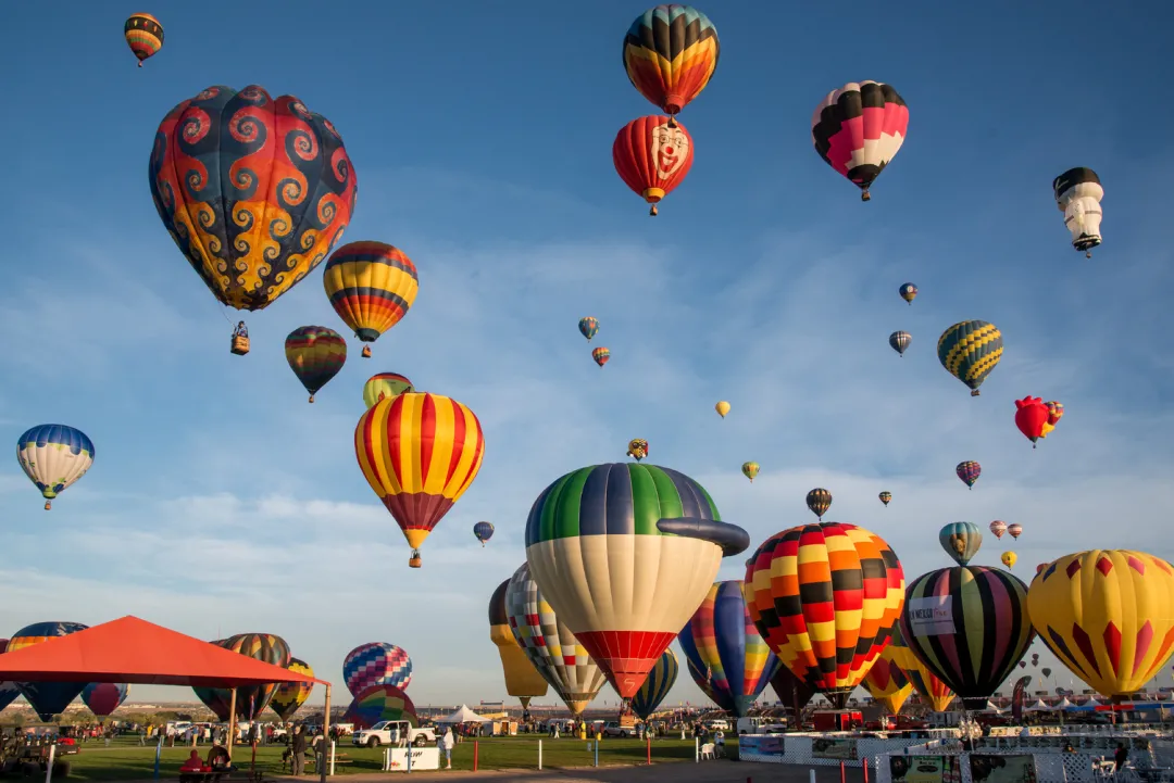 阿尔伯克基国际热气球节大探险