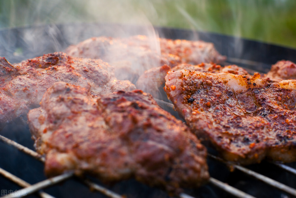 吃肉会增加癌症的风险？医生忠告：这3种肉确实应该少吃