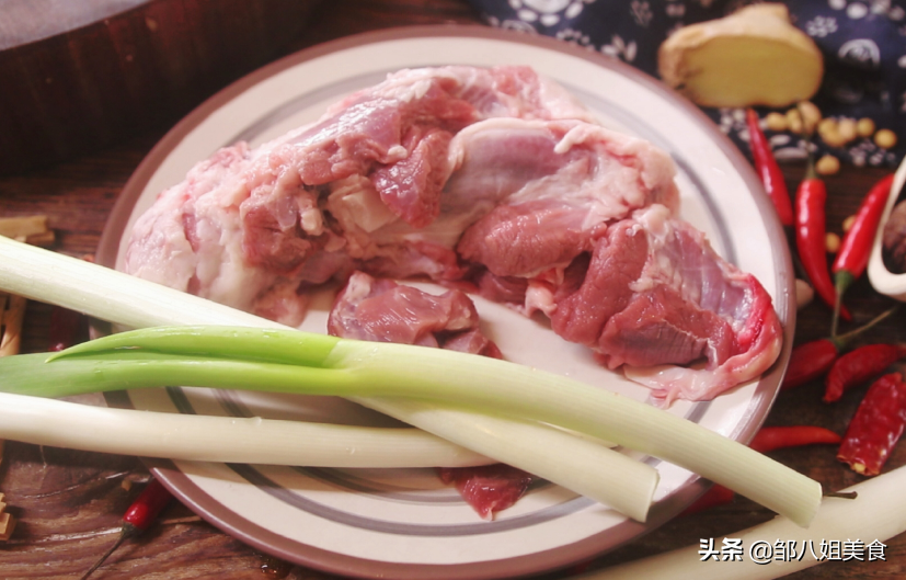 冬天多吃羊肉，试试这4种好吃的家常做法，简单易做，好吃又滋补