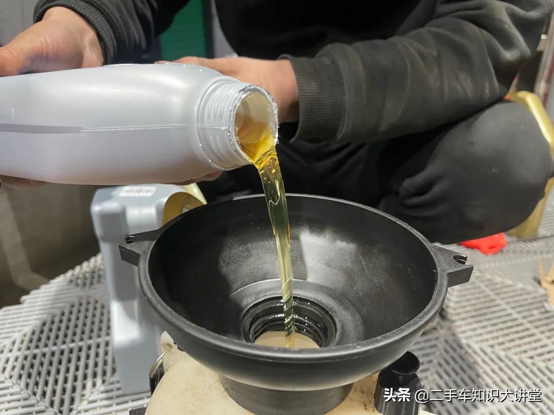 17万的保时捷，工薪阶层养得起吗？