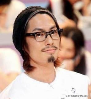 眼镜杀也挑人！这11位男星，有人戴上气质飙升，有人秒变七老八十