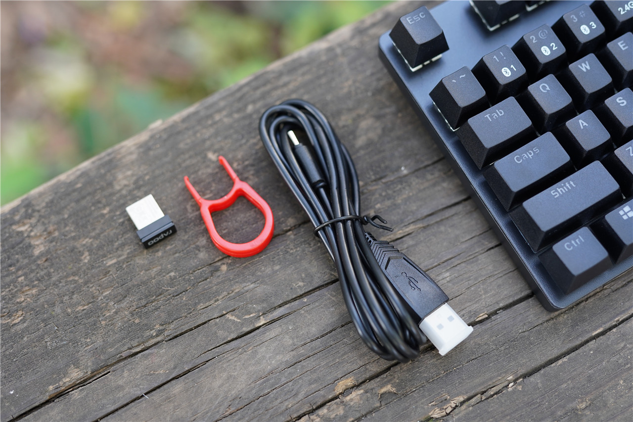 雷柏V500PRO多模式无线键盘日常办公游戏娱乐样样行