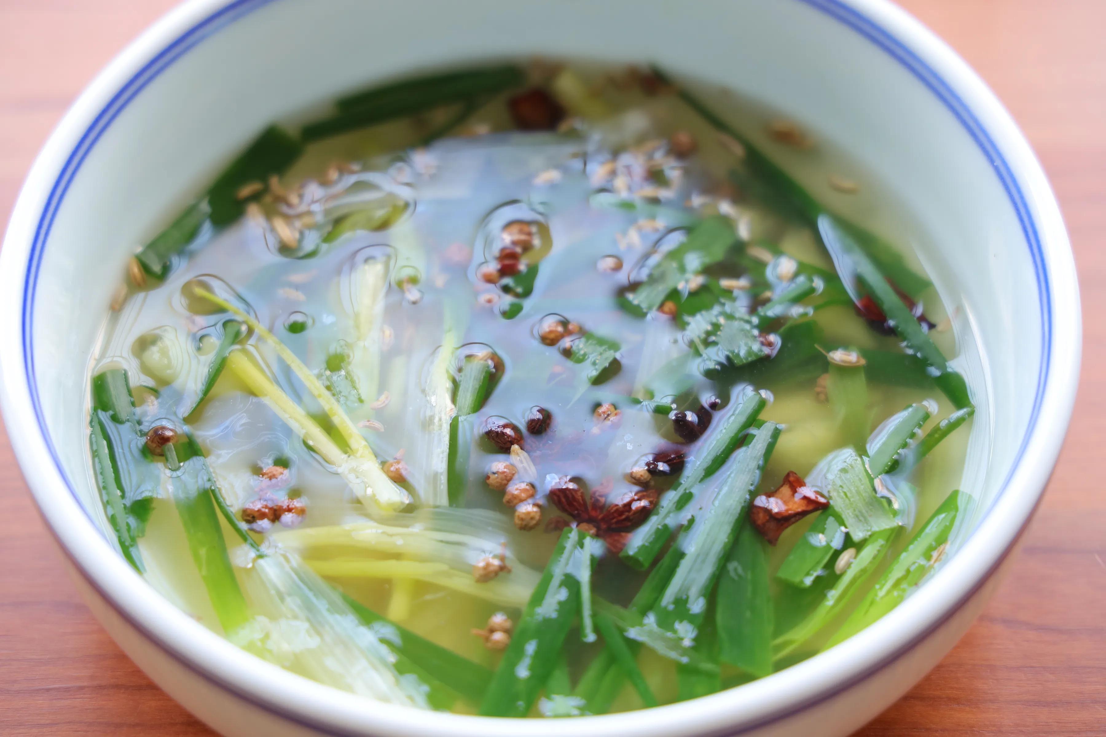 冬天一定要吃藕丸子，炖汤炖菜都好吃，一次多做一点，管够一个月