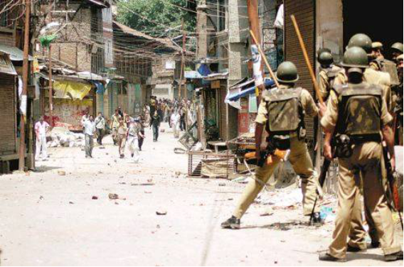 ӡ������2004���������ʧ��9����Ա����������װ���Ӷ��㲻��