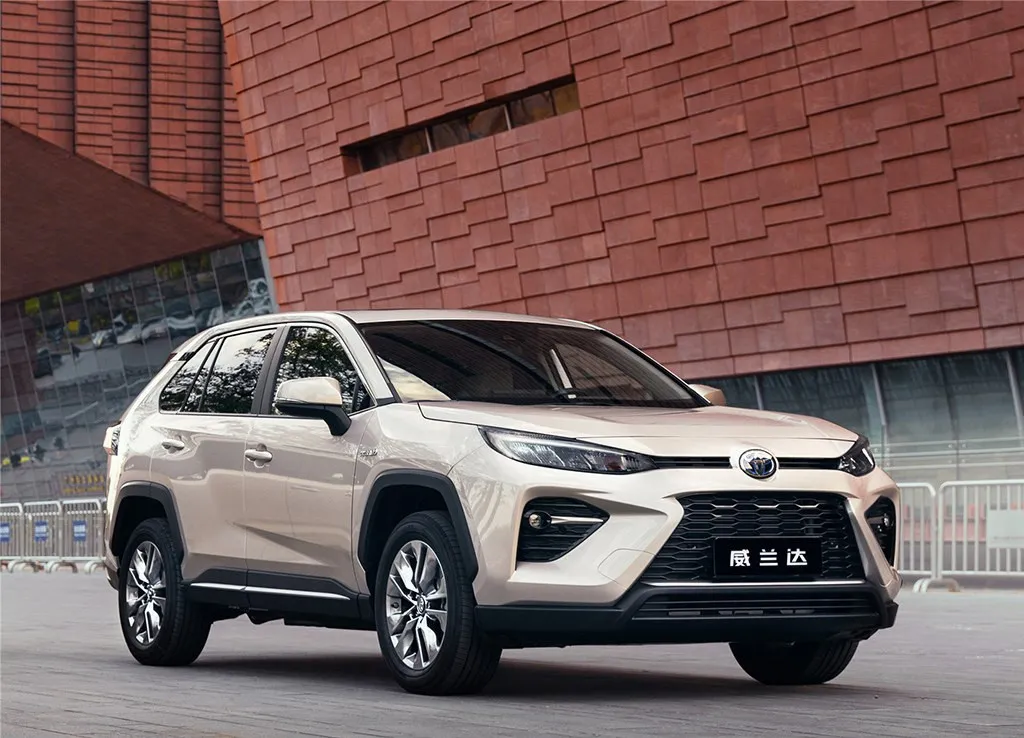 可靠耐用又省油的“持家男”深度试驾2020款丰田RAV4荣放