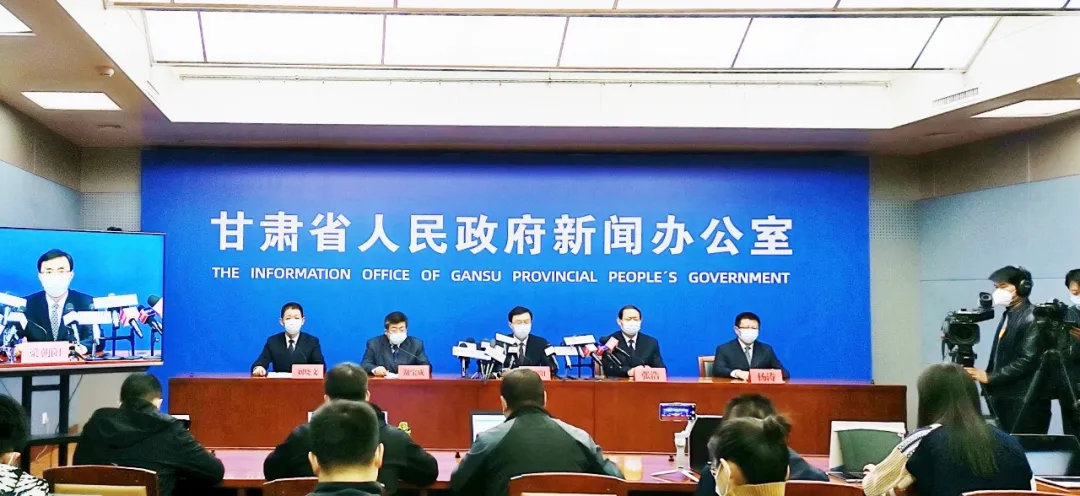 甘肅省2例確診病例已由危重型轉為重型,目前沒有危重型病例