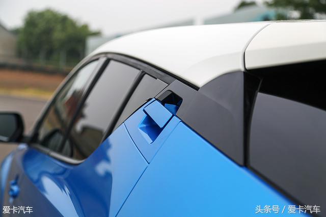 动感颜萝王，爱卡试驾一汽丰田奕泽IZOA！