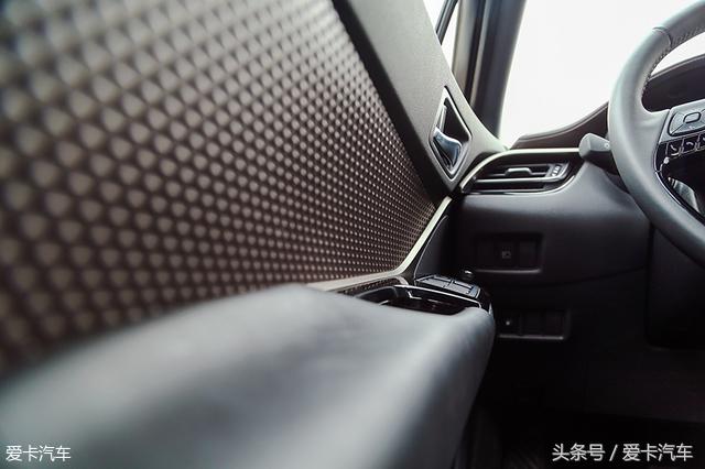 动感颜萝王，爱卡试驾一汽丰田奕泽IZOA！