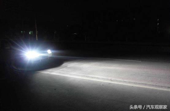 想改车灯，是选氙气还是LED？