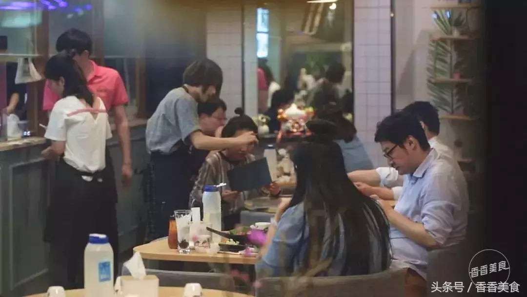 越南大叔做的家乡米粉，一碗竟能吃出三种牛肉