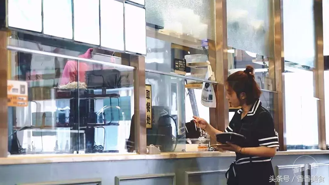 越南大叔做的家乡米粉，一碗竟能吃出三种牛肉