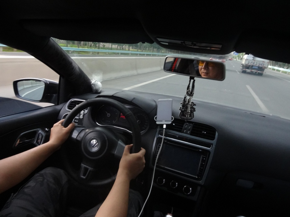“买菜车”也可以有小钢炮的范，新疆车友大众Polo改装案例！