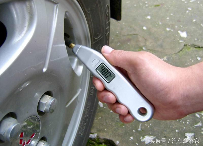 汽车正常胎压是多少？