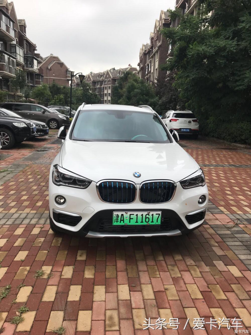 女车主详细评宝马X1混动，根本不用恐慌紧凑suv的空间！
