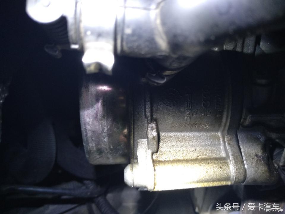 有意外收获 奥迪A4L换真空泵密封垫