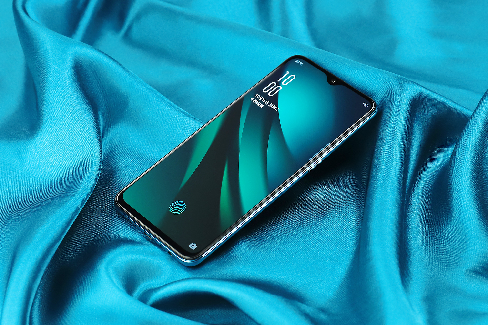 做高颜值的实力派！OPPO R15x上手评测