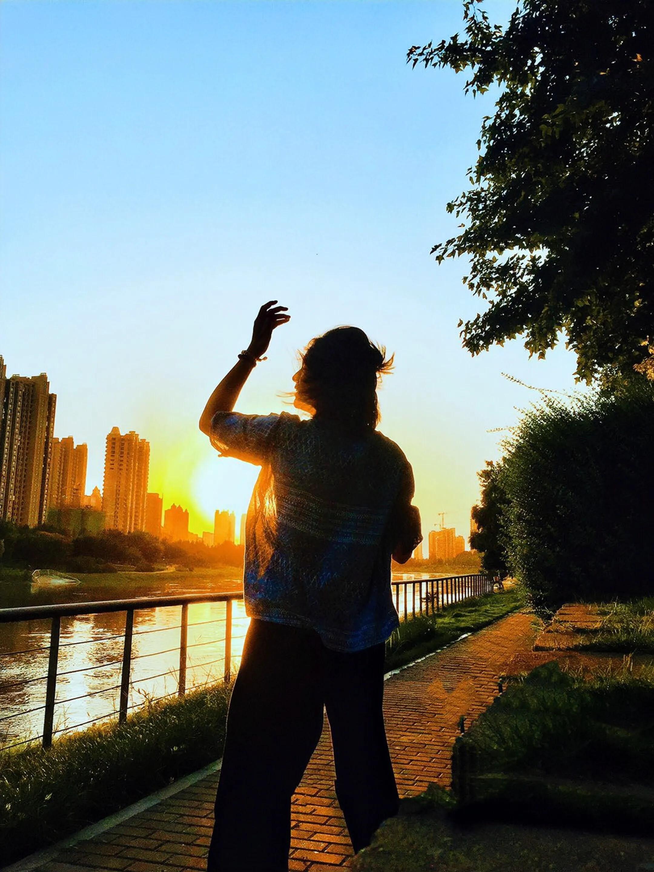 写作的过程就是写作者最自虐最痛苦的过程