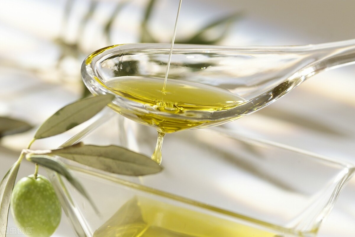 橄榄油的吃法，橄榄油可以高温炒菜吗？