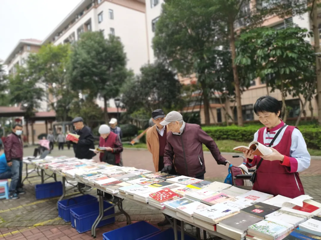 国德赶集日！贩卖别样快乐