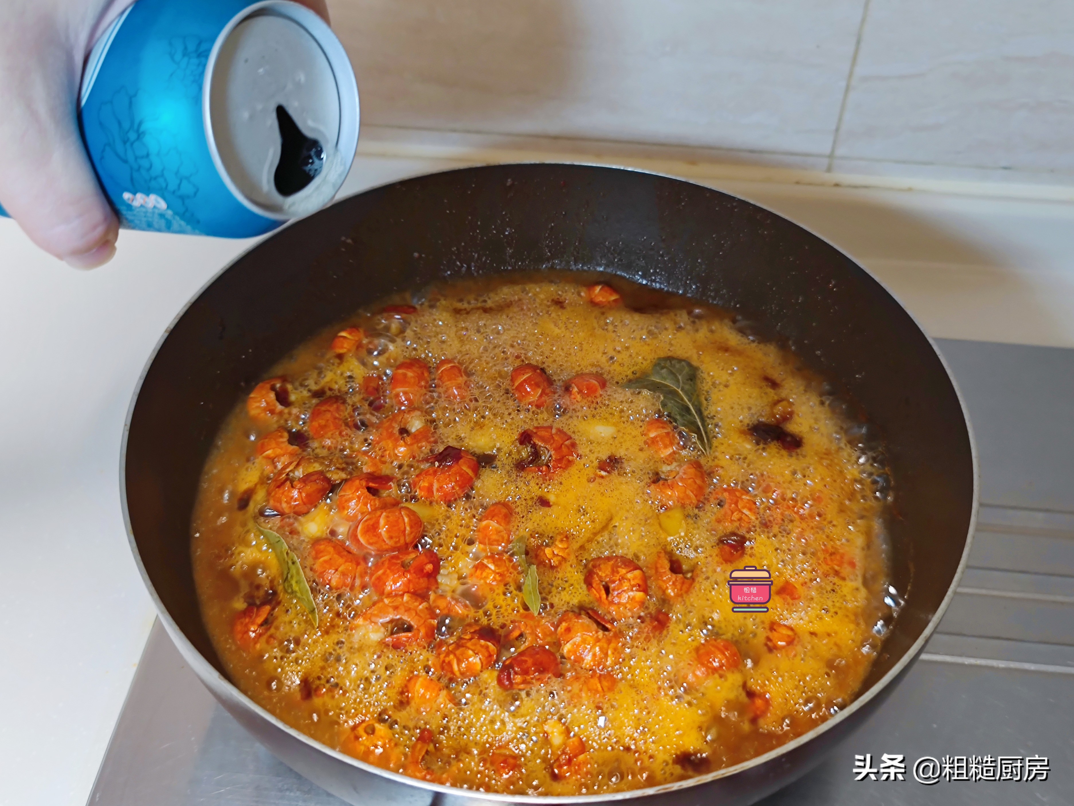 炒麻辣龙虾尾，别再用火锅底料了，这样做不加1滴水，鲜香入味