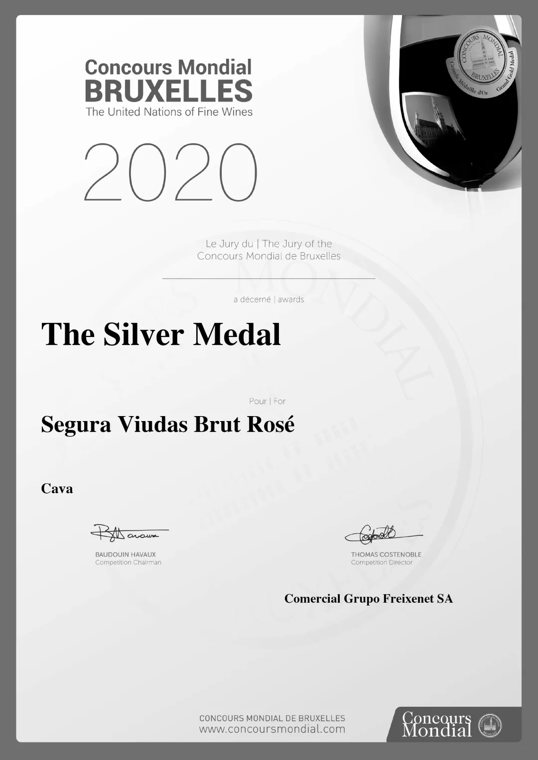 桃红产品亮相男士展，看维达斯如何用“反差性”方式推广？