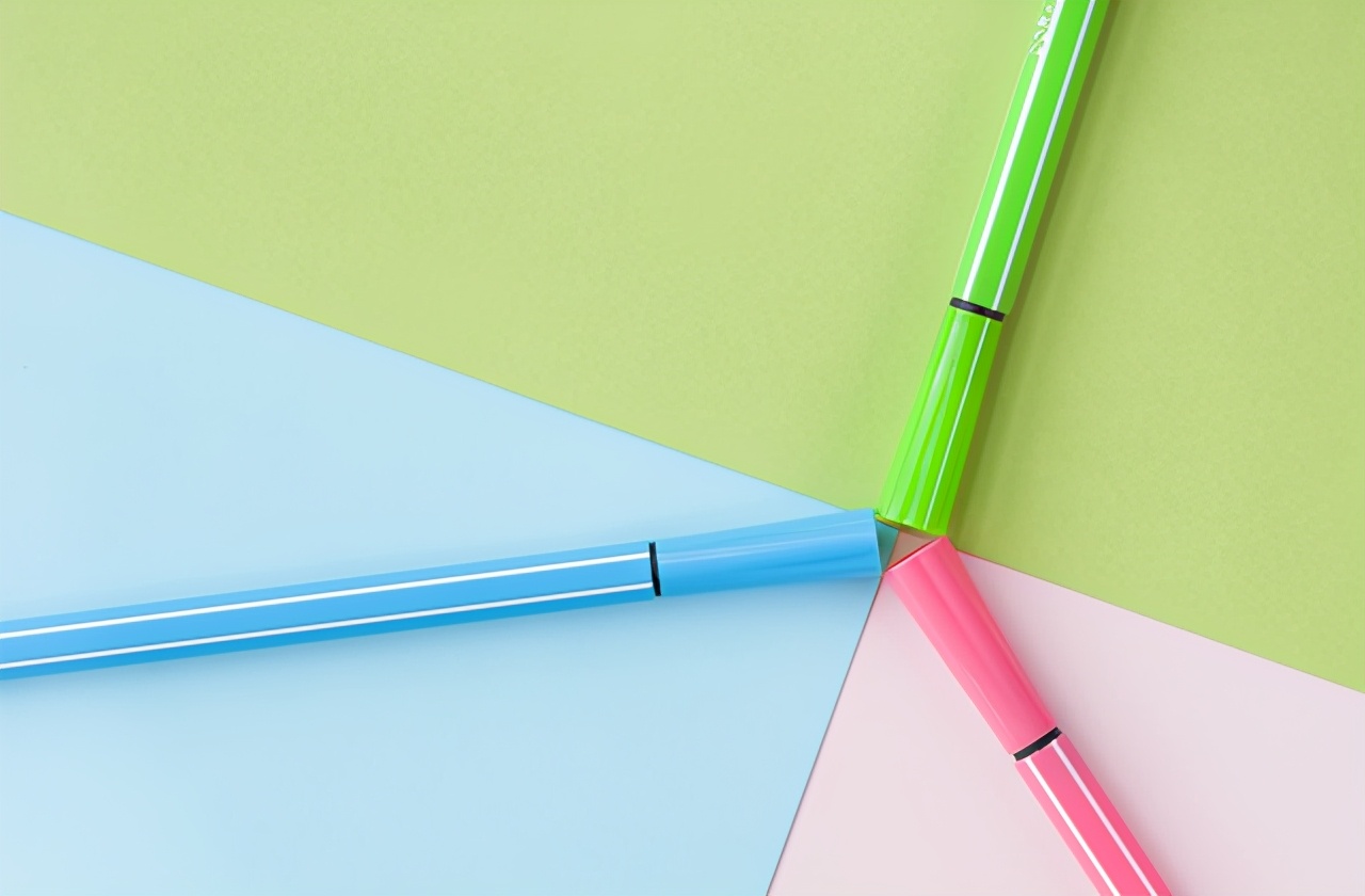 马克笔和水彩笔的区别详解，马克笔是水彩笔吗？