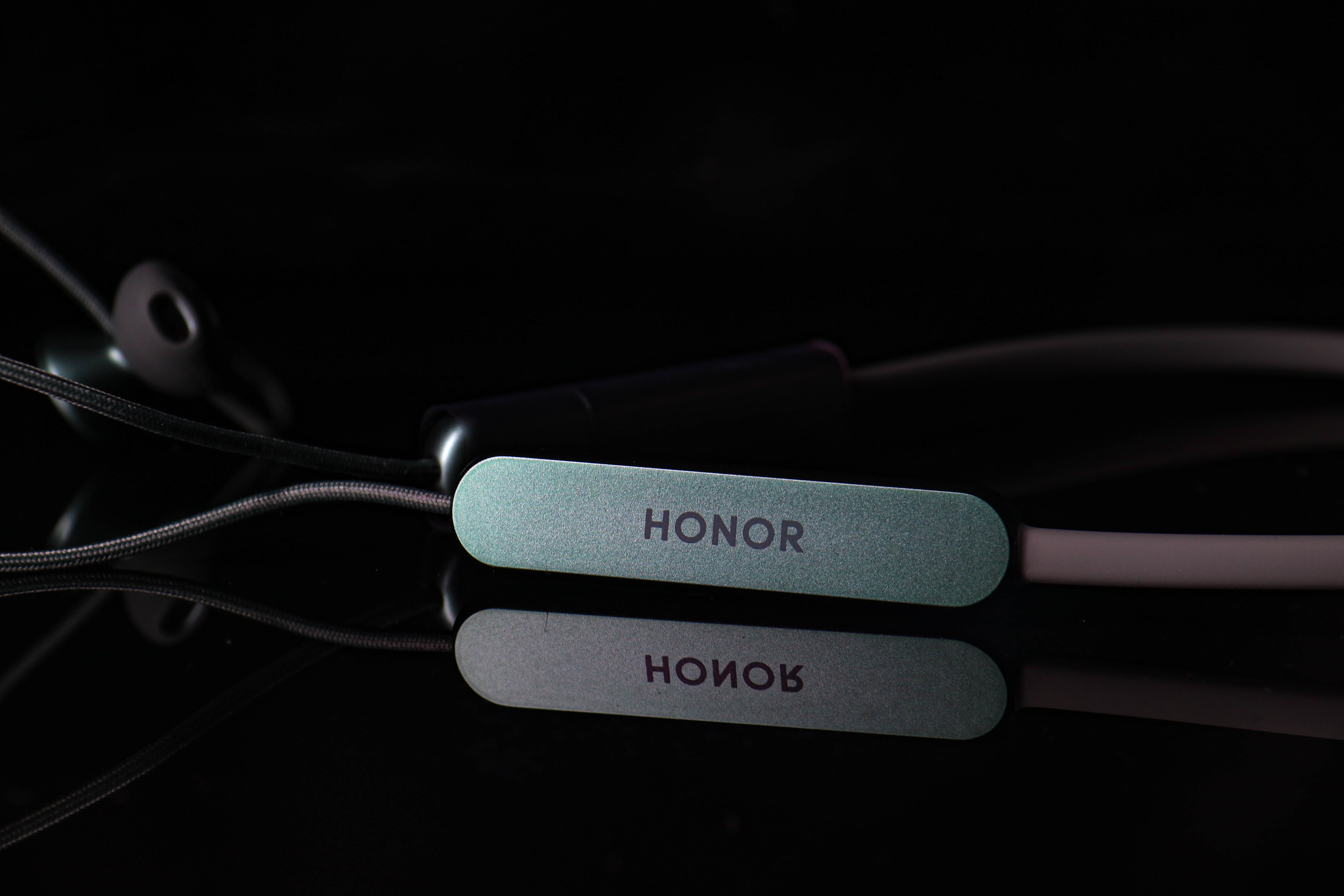 体验荣耀xSport pro运动蓝牙耳机，感受不一样的运动体验