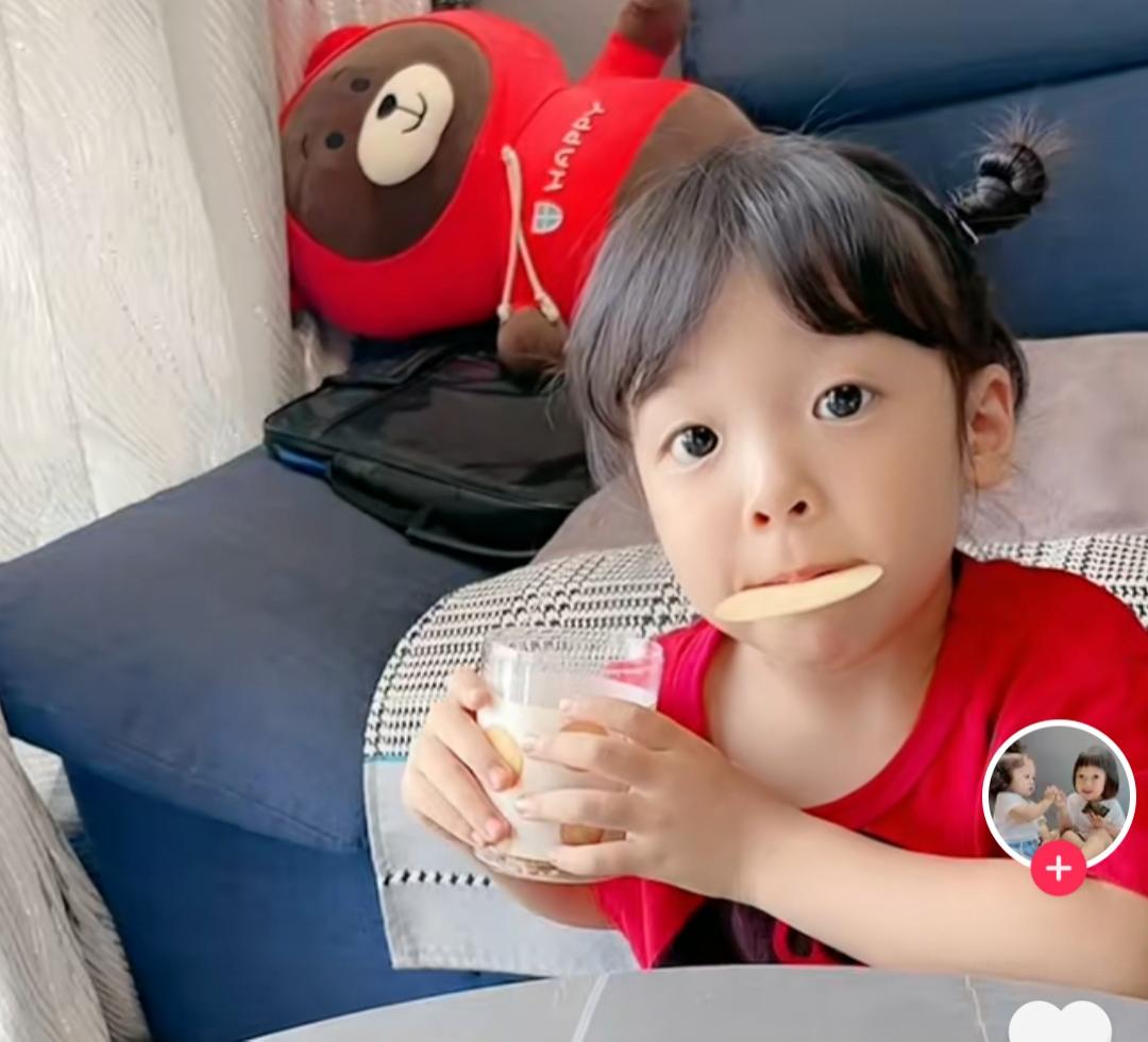 拍vlog涨粉3000W 学会这三点你也可以萌娃变现