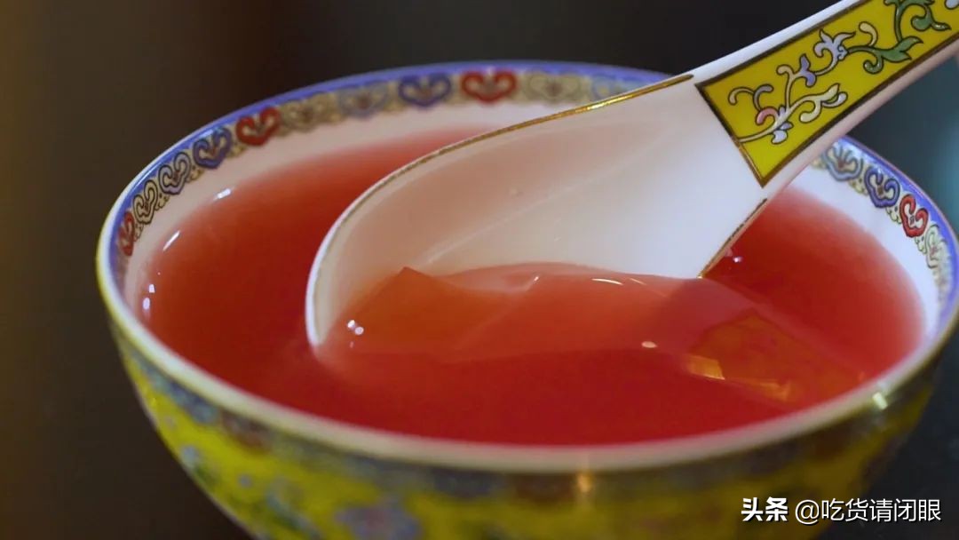 老北京的下午茶真重口味，臭豆腐当成果酱抹着吃？