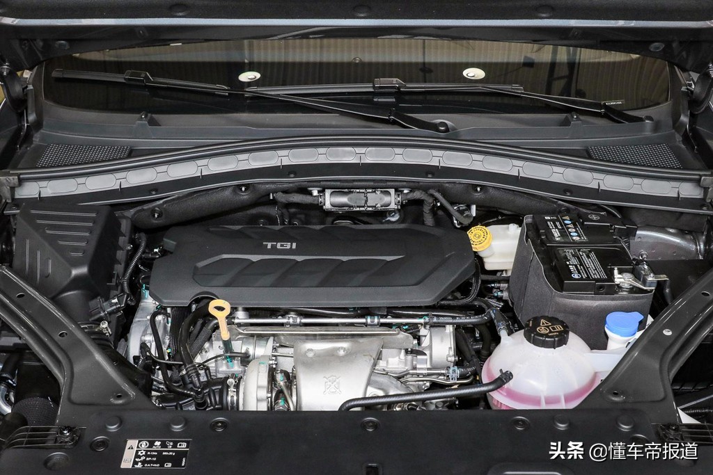 新车 </p><p>　　 售9.98万元起 名爵MG领航正式上市